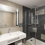 Hilton Garden La Hotel Paris