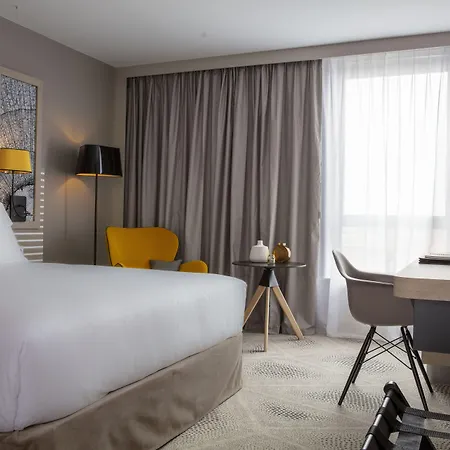 Hilton Garden La Hotel