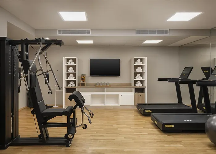 酒店 Hilton Garden La 4*