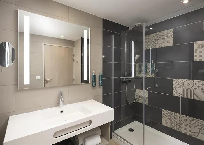 Hilton Garden La 酒店