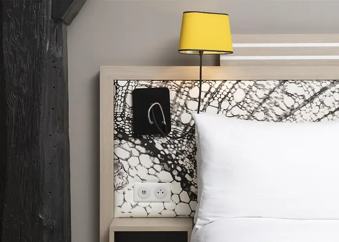 酒店 Hilton Garden La 4*