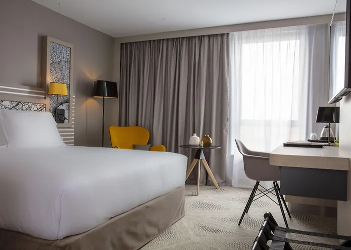 Hilton Garden La 酒店