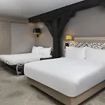 Hilton Garden La Hotel Paryż