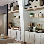 Hilton Garden La 4* Paryż