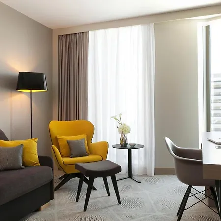Hilton Garden La Hotel París