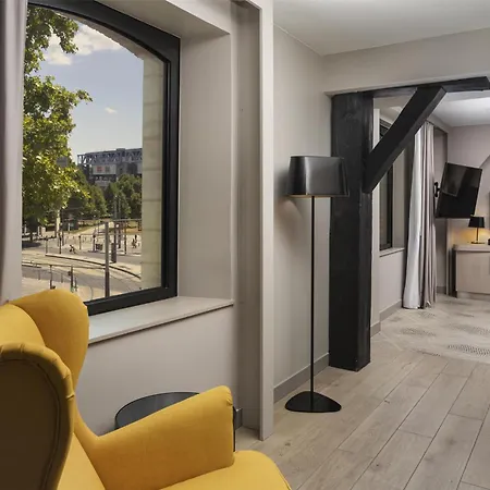 Ξενοδοχείο Hilton Garden La