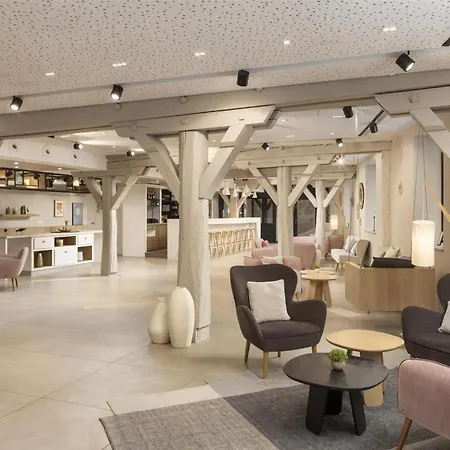 Ξενοδοχείο Hilton Garden La